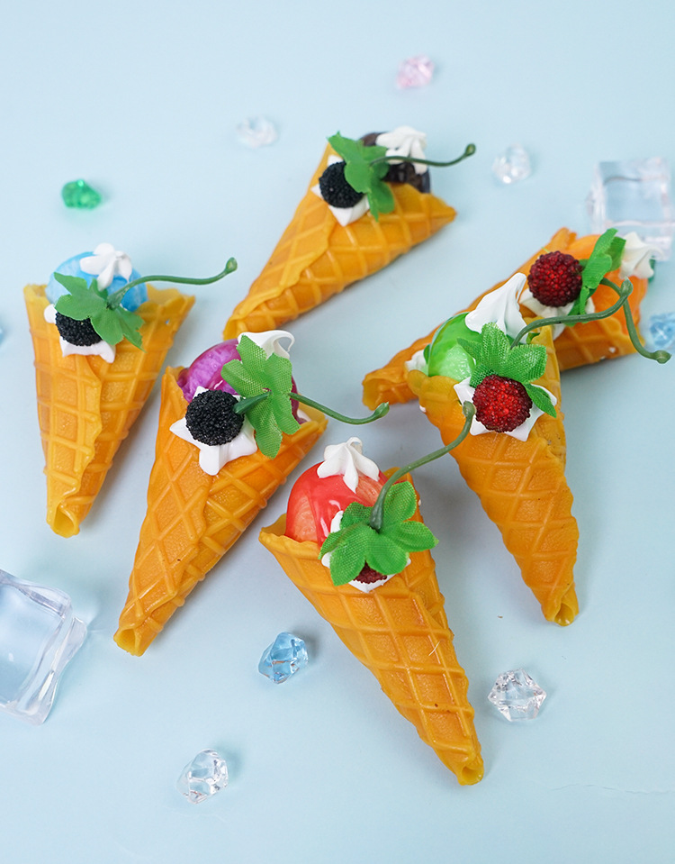工厂春夏秋冬迷你冰淇淋假甜筒雪糕道具装饰仿真脆皮迷你冰淇淋模
