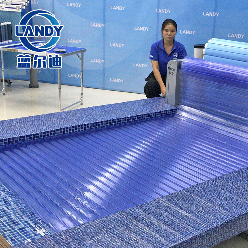 厂家批发游泳池硬质盖板 自动泳池盖系统 溢水池电动浮板承重力强