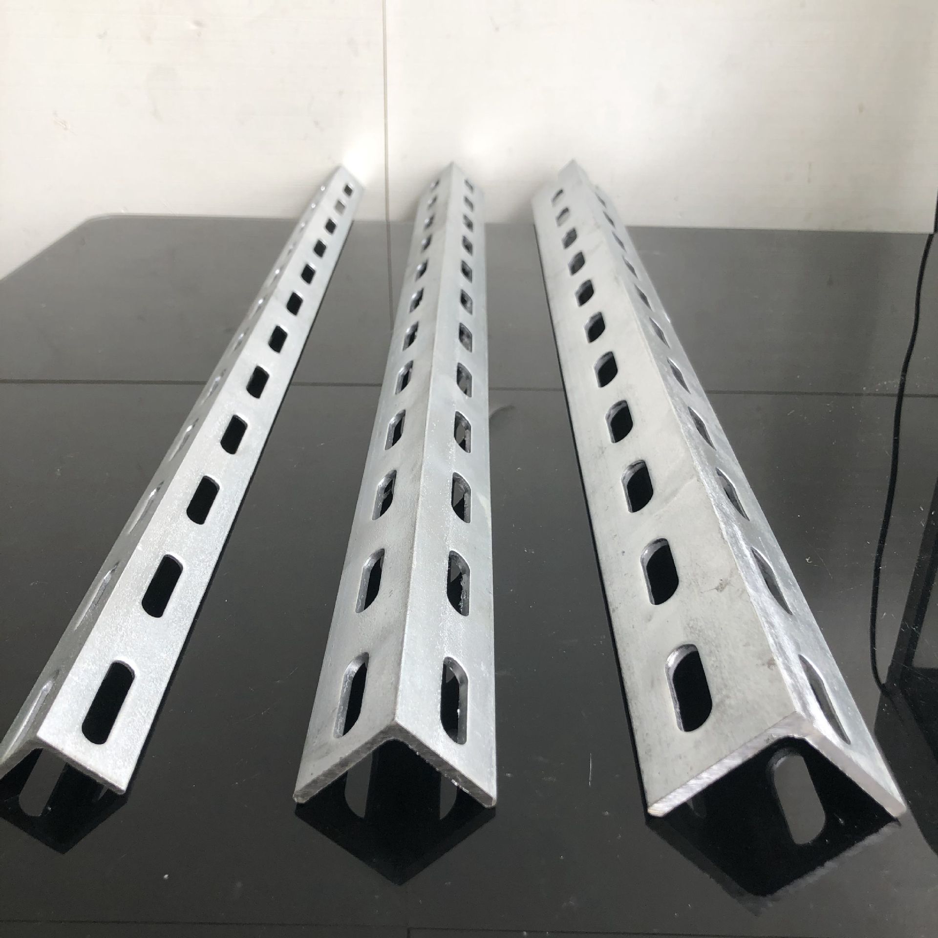 工程家用接地桩镀锌角钢接地角钢室外地线避雷地埋端子接地角桩