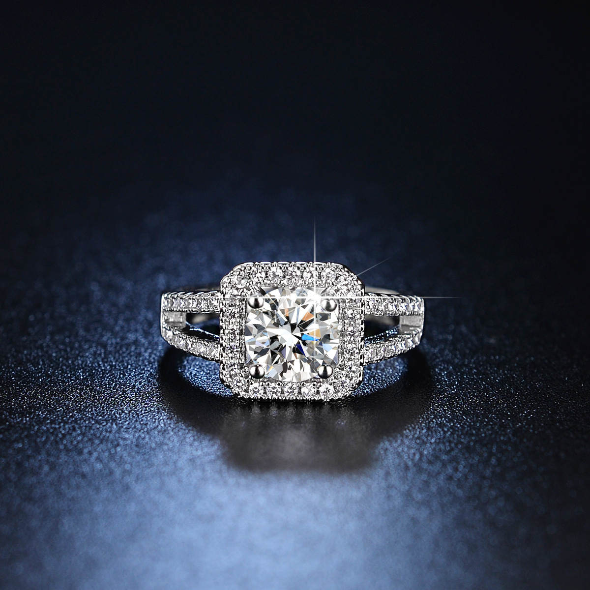 直播专供批发欧美方形戒指仿真莫桑钻戒经典方包微镶钻戒婚戒批发