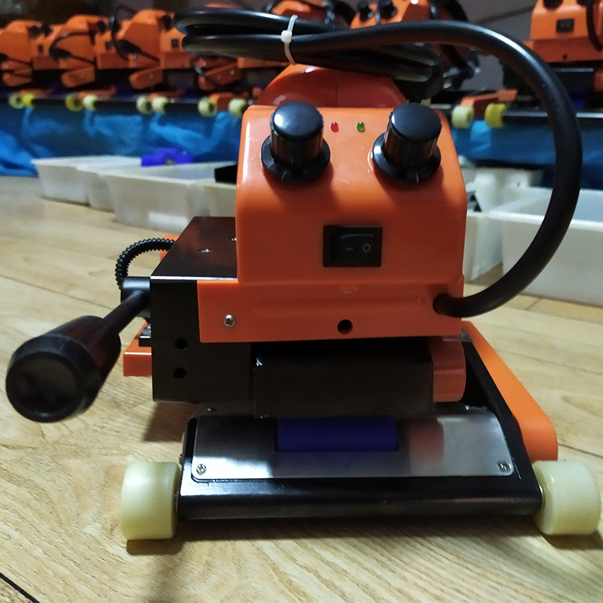 土工膜焊接机加厚板爬焊机pe防渗膜塑料膜热熔焊机双轨焊膜机