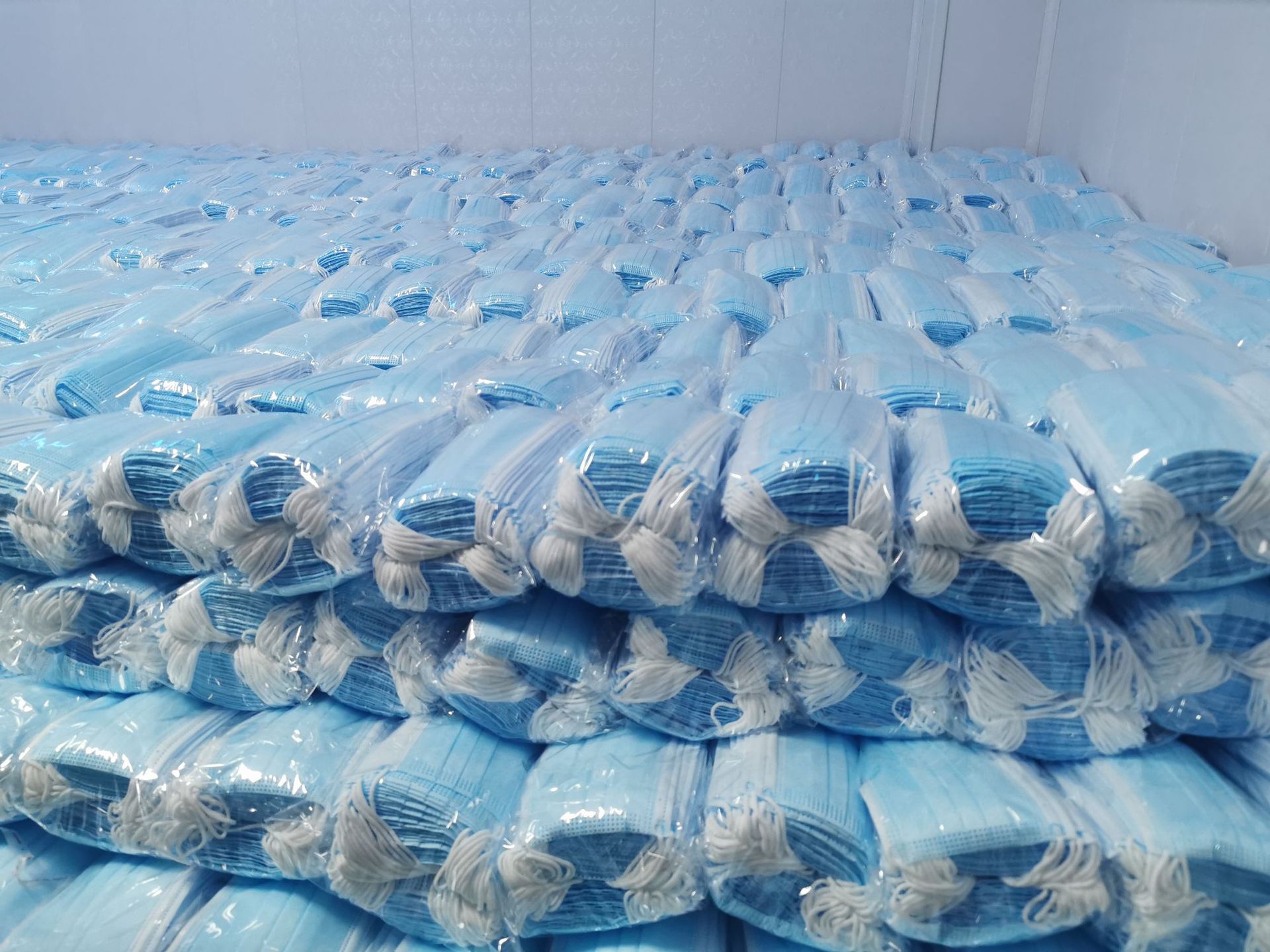 直销一次性民用劳保防护口罩 一次性三层防尘成人口罩 现货袋装