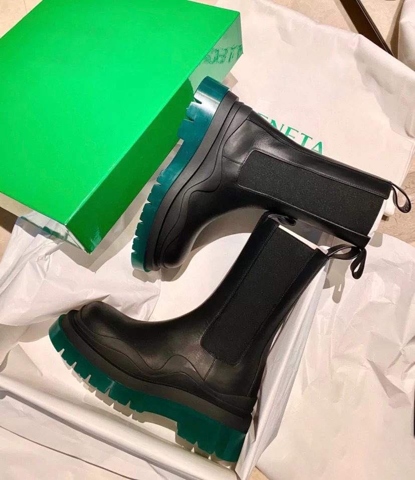 bv靴子绿色底秋冬季2020新款中筒切尔西靴mona同款厚底真皮烟筒靴