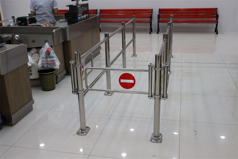 收银台护栏超市收银台通道护栏不锈钢拆卸款隔离围栏