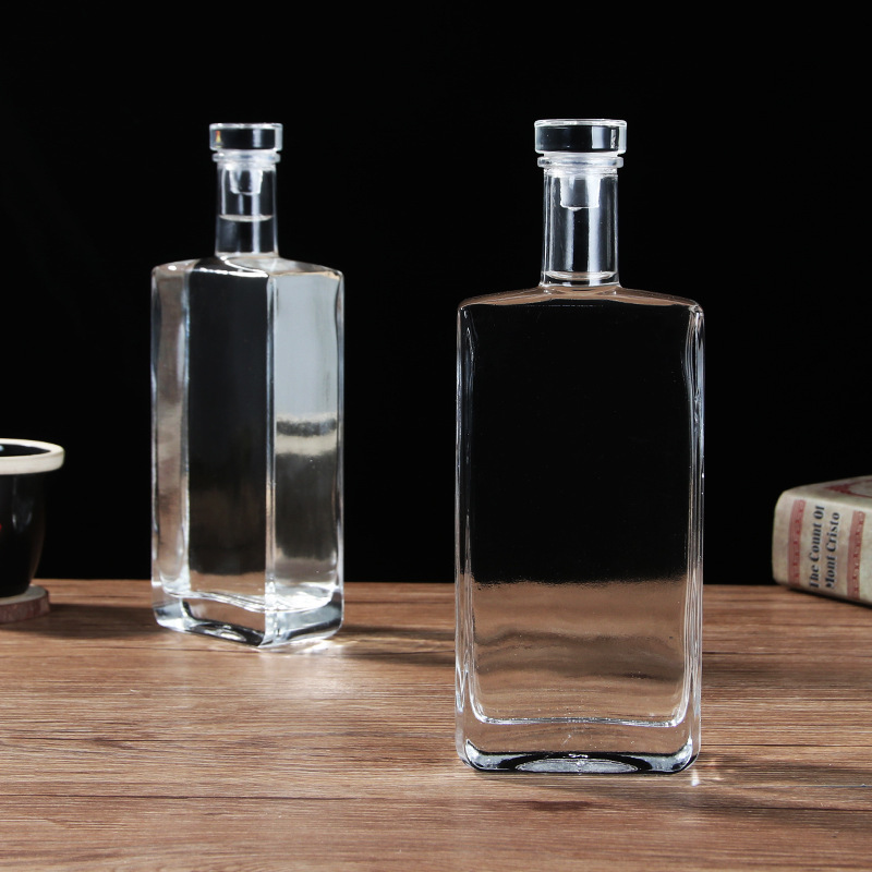白酒瓶空瓶酒瓶500ml密封 一斤装透明方形扁酒瓶加厚玻璃礼盒包装