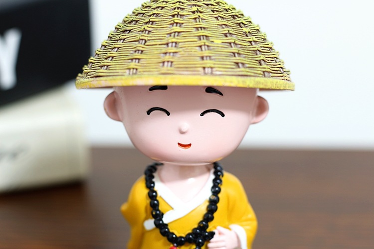 汽车内饰用品草帽摇头小和尚摆件可爱禅趣小沙弥系列和尚车载摆件
