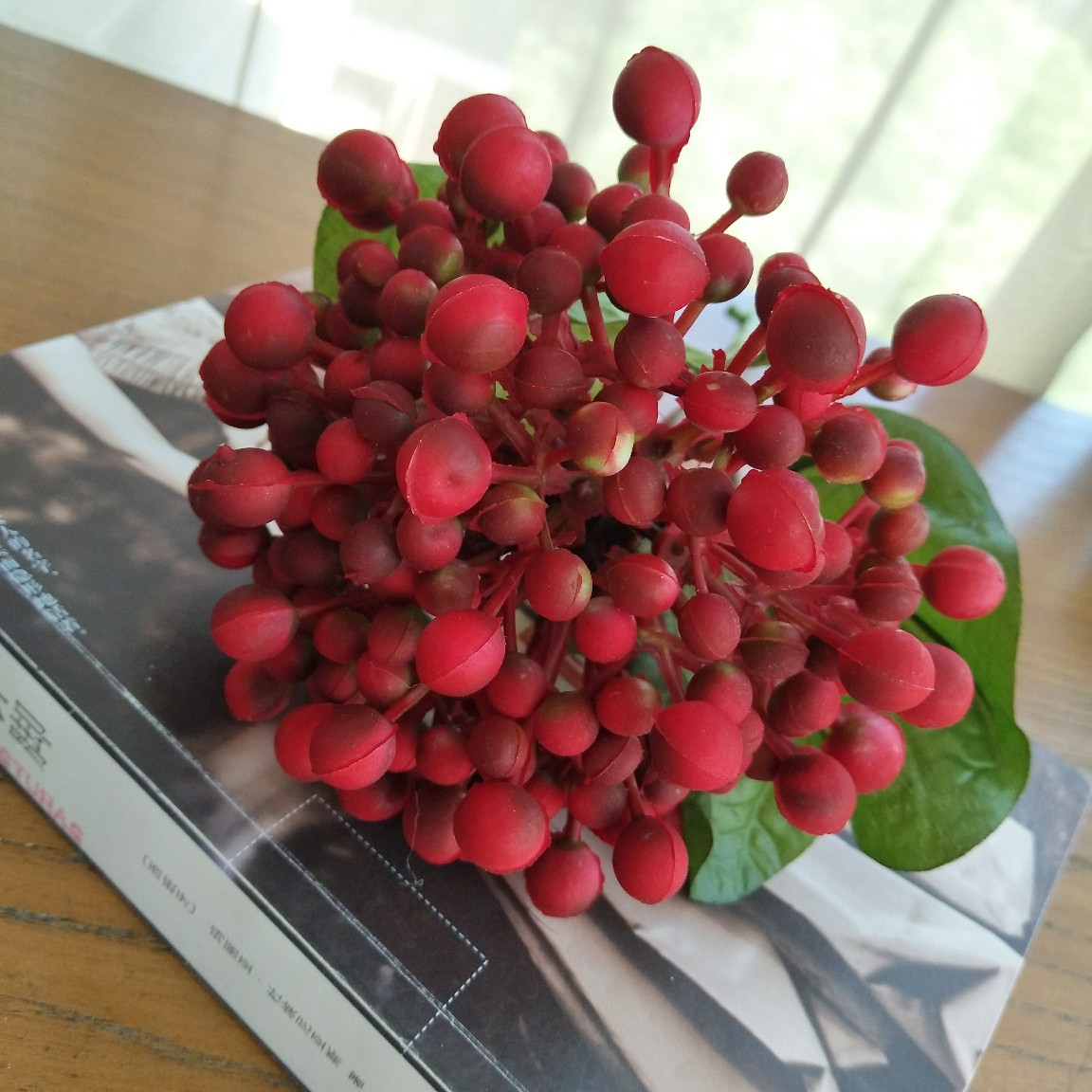 仿真花37头冰岛情人果果实装饰花卉客厅餐桌落地花瓶树枝卧室插花