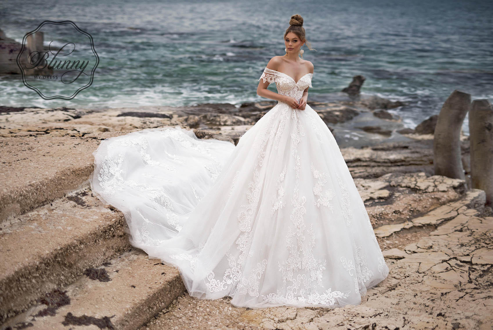 外贸婚纱加工定制,大拖尾蕾丝欧美婚纱 10年外贸老工厂订制