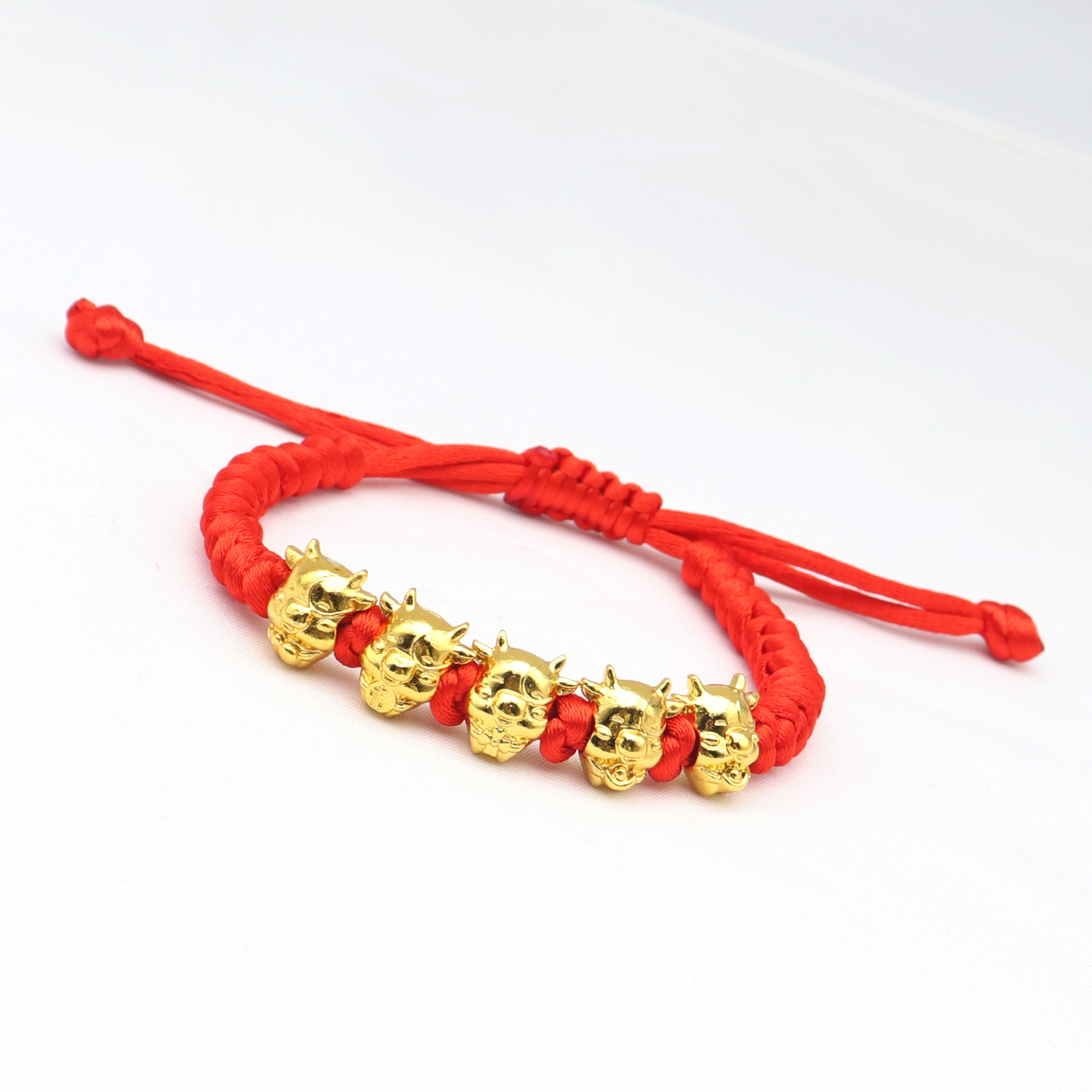 直播爆本命年五福牛红绳手链五福临门转运编织手串景区庙会5福牛