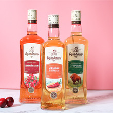 俄罗斯沙皇伏特加奶油味蔓越莓辣椒酒松子酒配制酒500ml