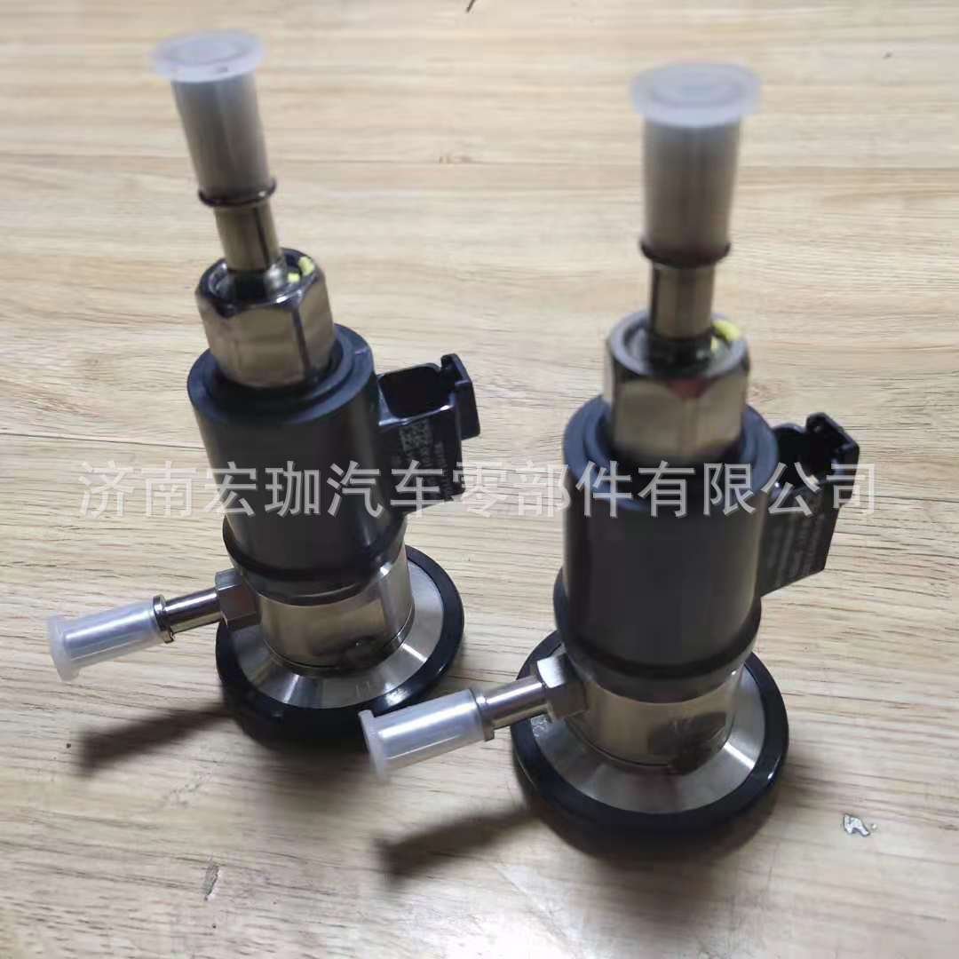 现货直销重汽尿素喷嘴后处理配件 重汽电动尿素喷嘴总成