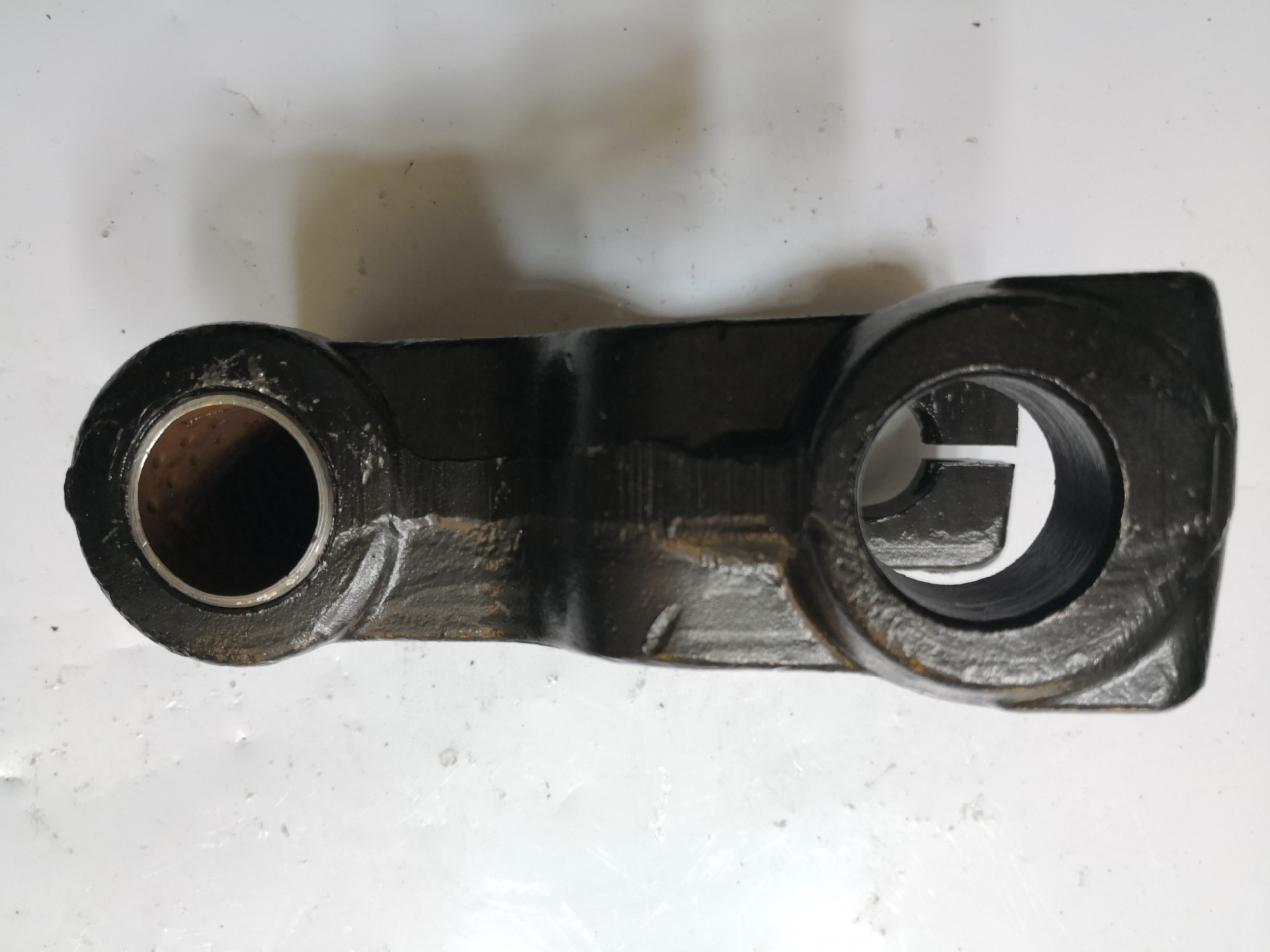 适用于东风天龙前钢板座吊耳 厂家直销东风天龙前活动吊耳总成