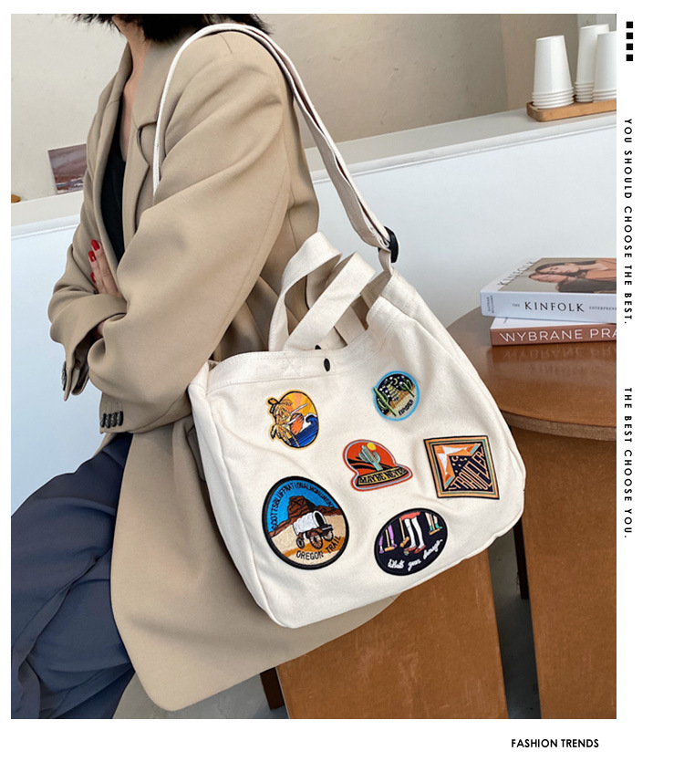 帆布包新款休闲刺绣徽章布标潮流时尚耐磨大容量单肩斜挎女包布包