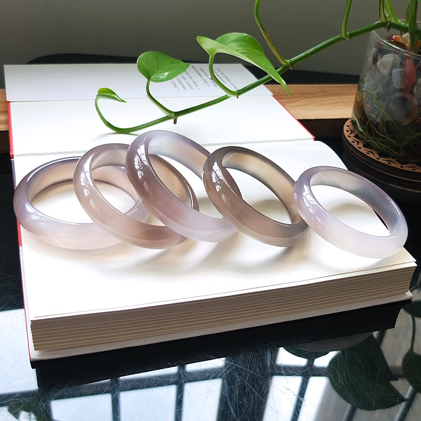 沛孚新品天然巴西灰冰紫玛瑙玉髓手镯厂家批发无烧玛瑙玉手镯女款