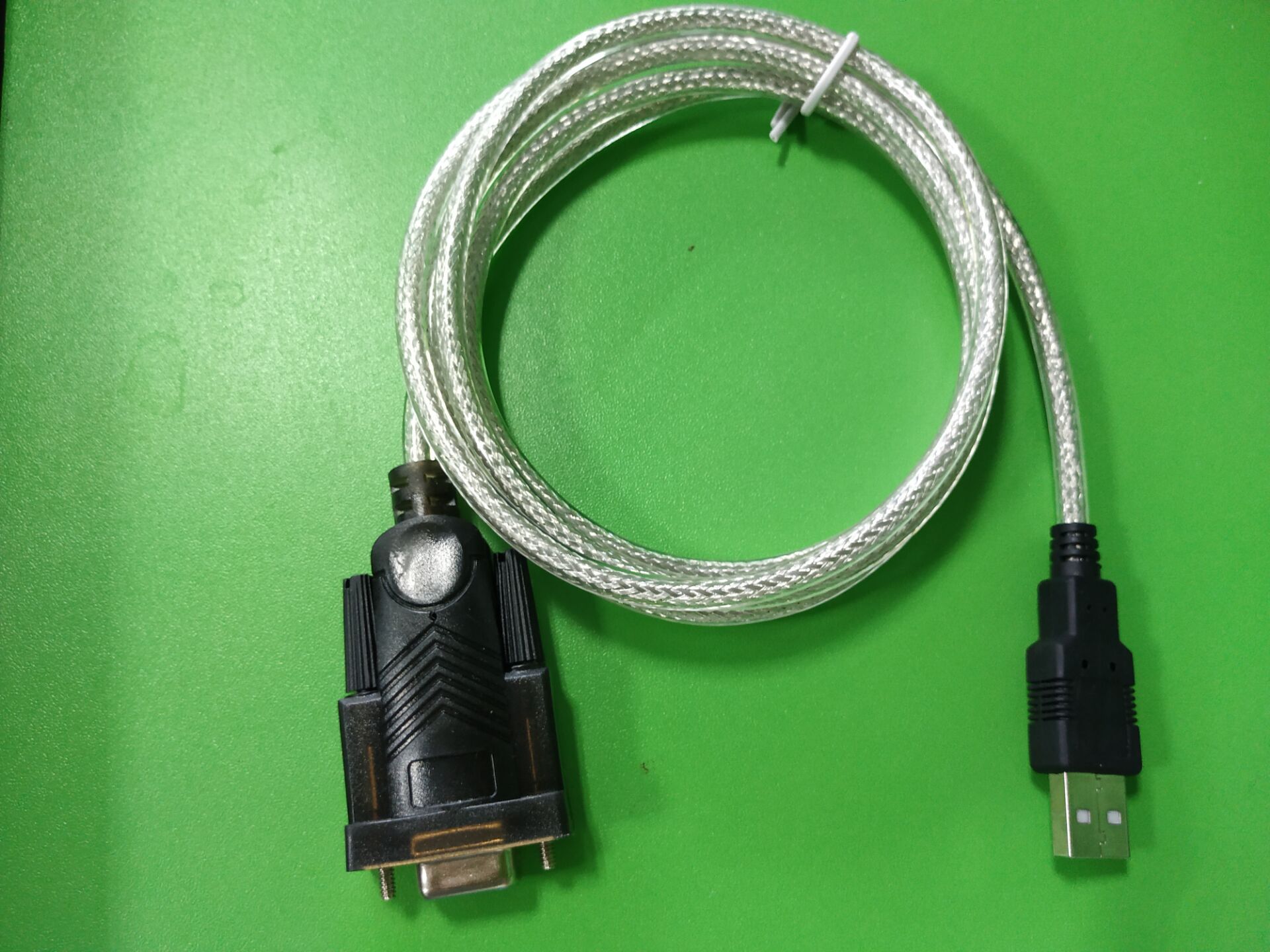 厂家供应usb转串口线 db9母头串口转接线 rs232 ftdi 英国芯片