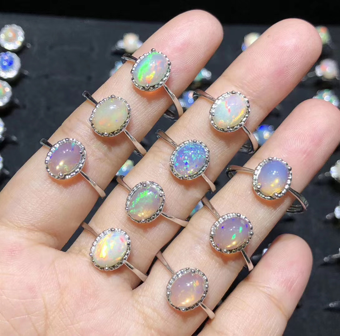 天然欧泊石蛋形戒指 925银镶嵌澳宝蛋白石活口设计时尚女士戒指