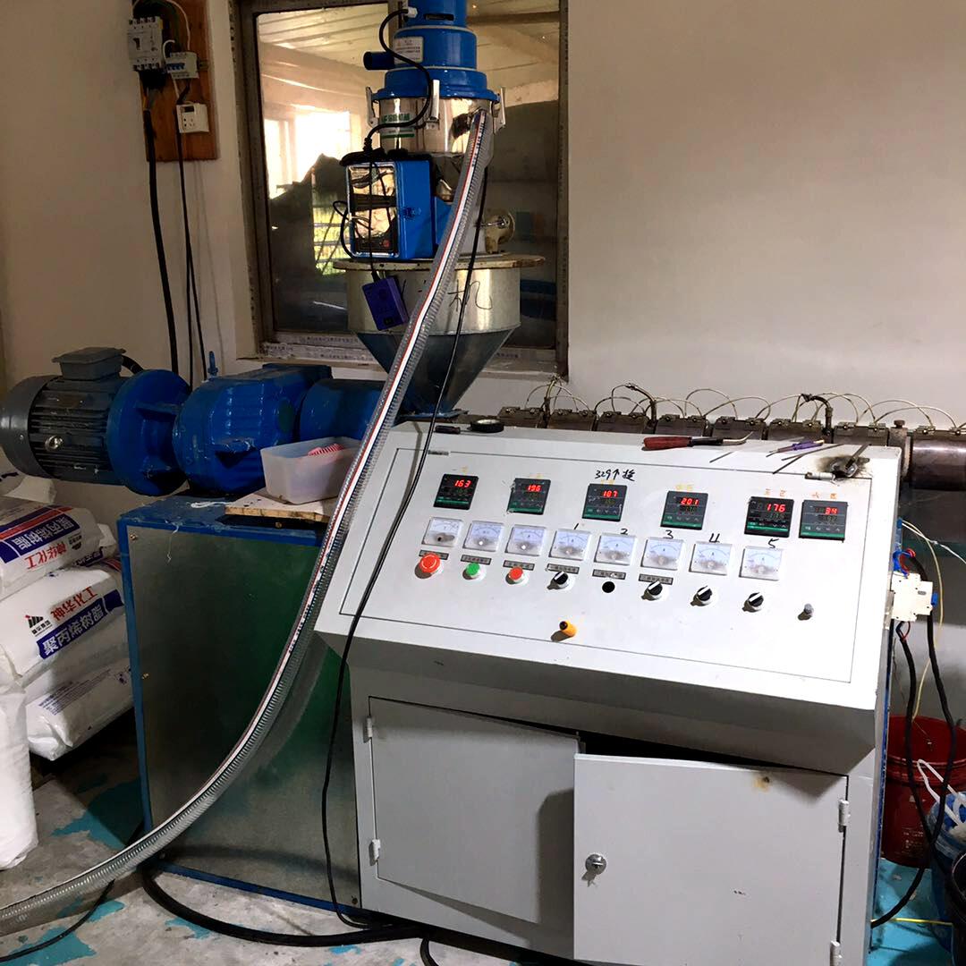 现货供应5-100型pe碳素螺旋波纹管生产线 预应力桥梁穿线管设备-报价