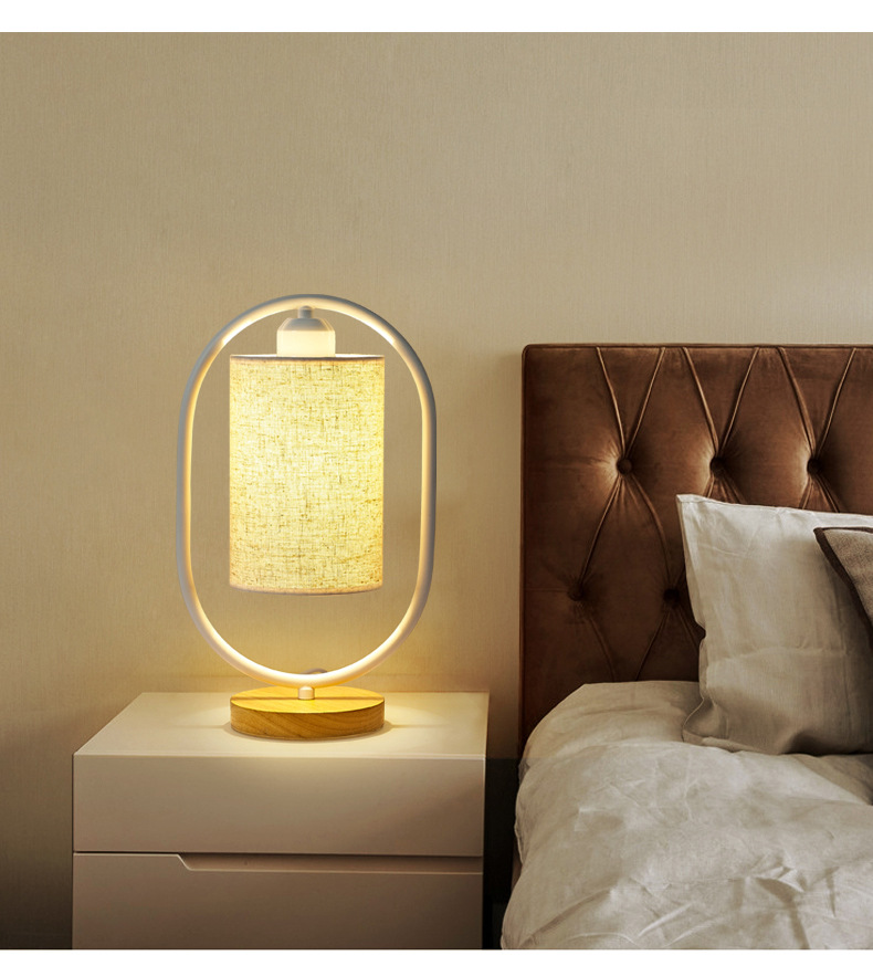 北欧台灯卧室床头灯现代简约温馨浪漫实木新中式复古布艺小夜灯