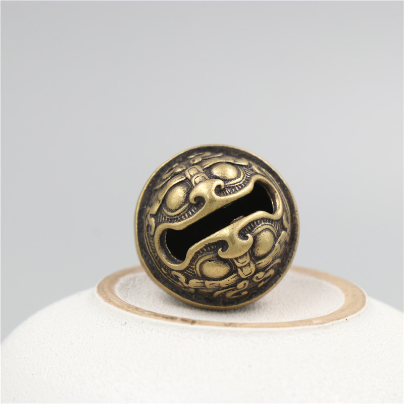 黄铜吊坠挂件饕餮铃铛花纹钥匙扣化煞转运圆铃仿古文玩小铜器批发