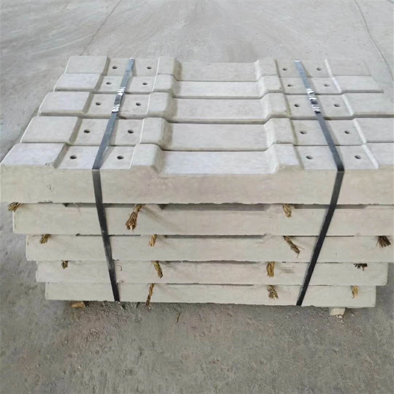 厂家直销水泥枕木 铁路用水泥枕木 防腐枕木油浸枕木水泥轨枕