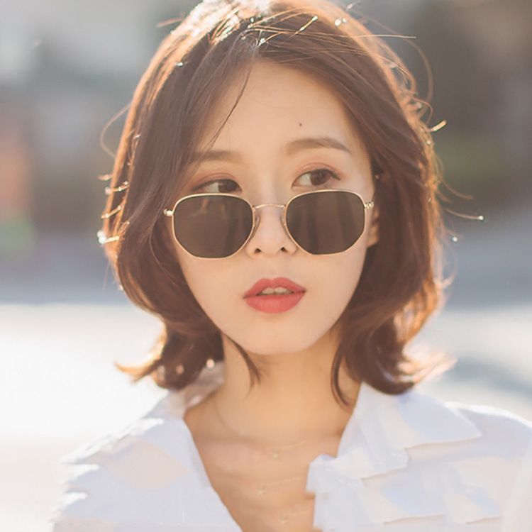 Retro Small Square Sunglasses Ocean Lens European and American Fashion Street Shooting Colorful Sunglasses Men's and Women's Sun Glasses Tide