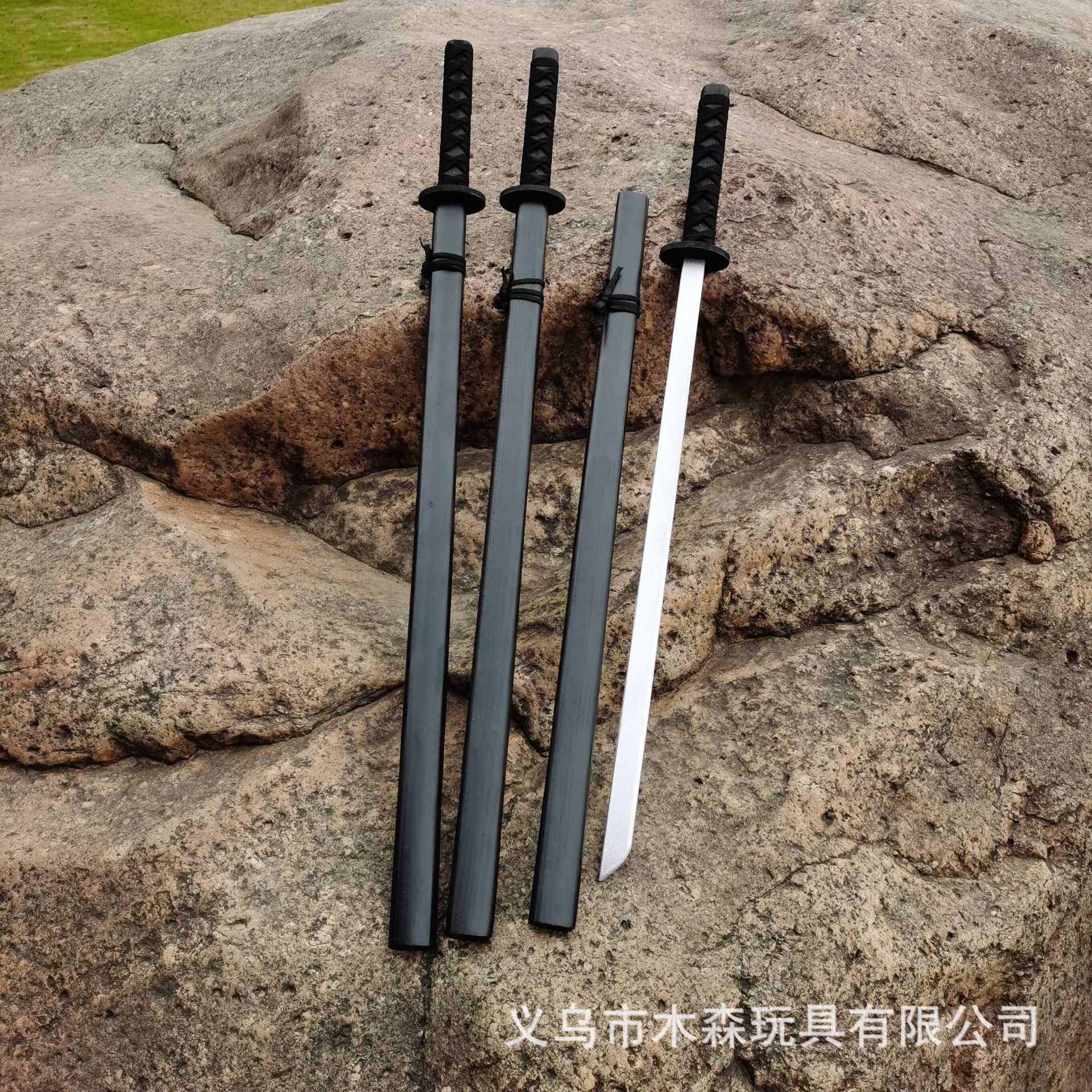 一米油漆武士木质刀剑100cm东洋刀剑道大号舞台边缘道具景区热销