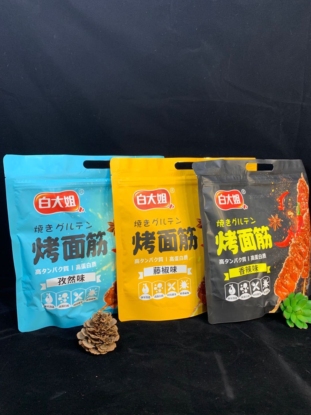 白大姐烤面筋藤椒孜然香辣味街头小吃办公休闲独立小包装280g袋