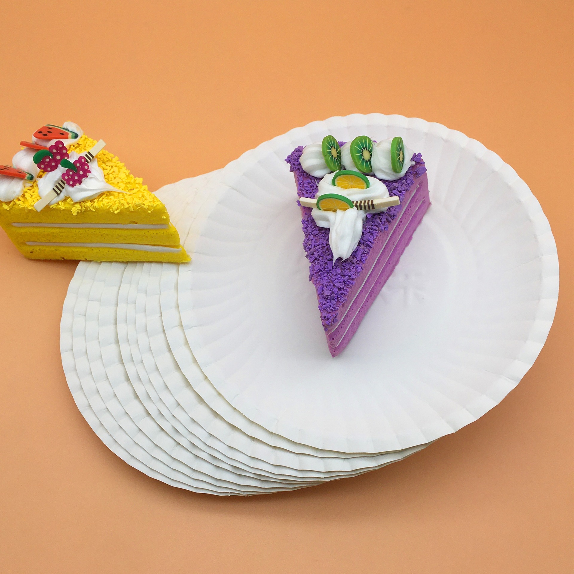 一次性蛋糕盘螺纹点心纸盘可降解餐盘口杯纸制作甜点纸盘厂家直销