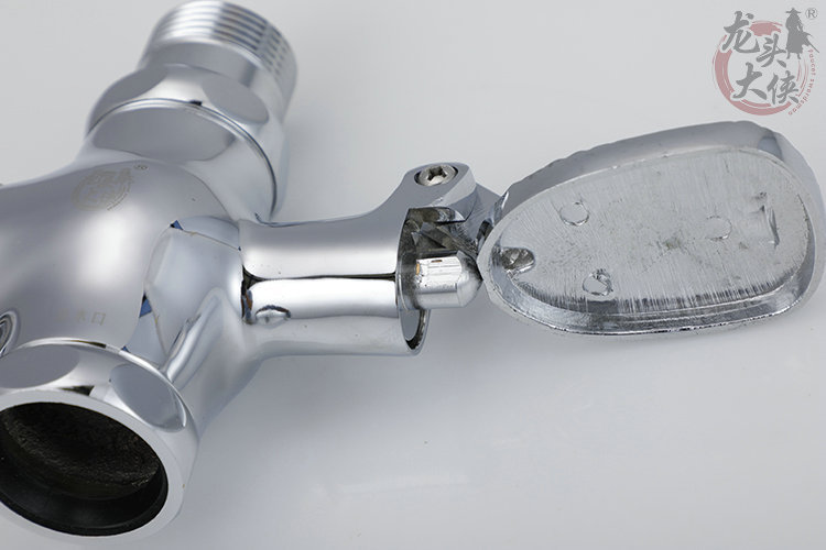 厕所脚踏阀 脚踩式脚踏式冲水阀 蹲便器冲洗阀开关大便池延时阀门