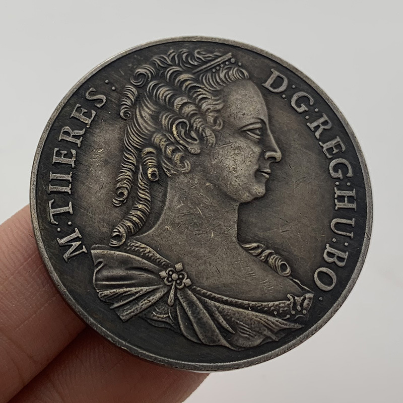 流浪币旅行者守护神耶稣铜银纪念章 收藏币黄铜旧银硬币纪念币