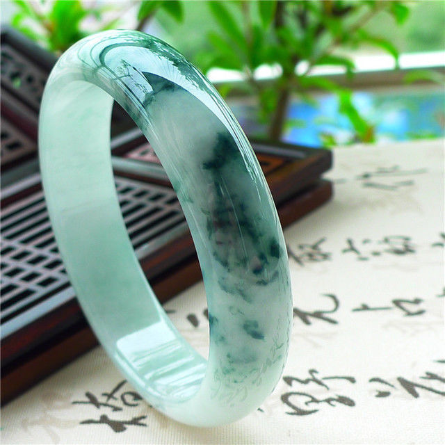 缅甸老坑油青翡翠手镯飘阳绿飘花玉手镯糯米色玉冰糯种贵妃镯女款