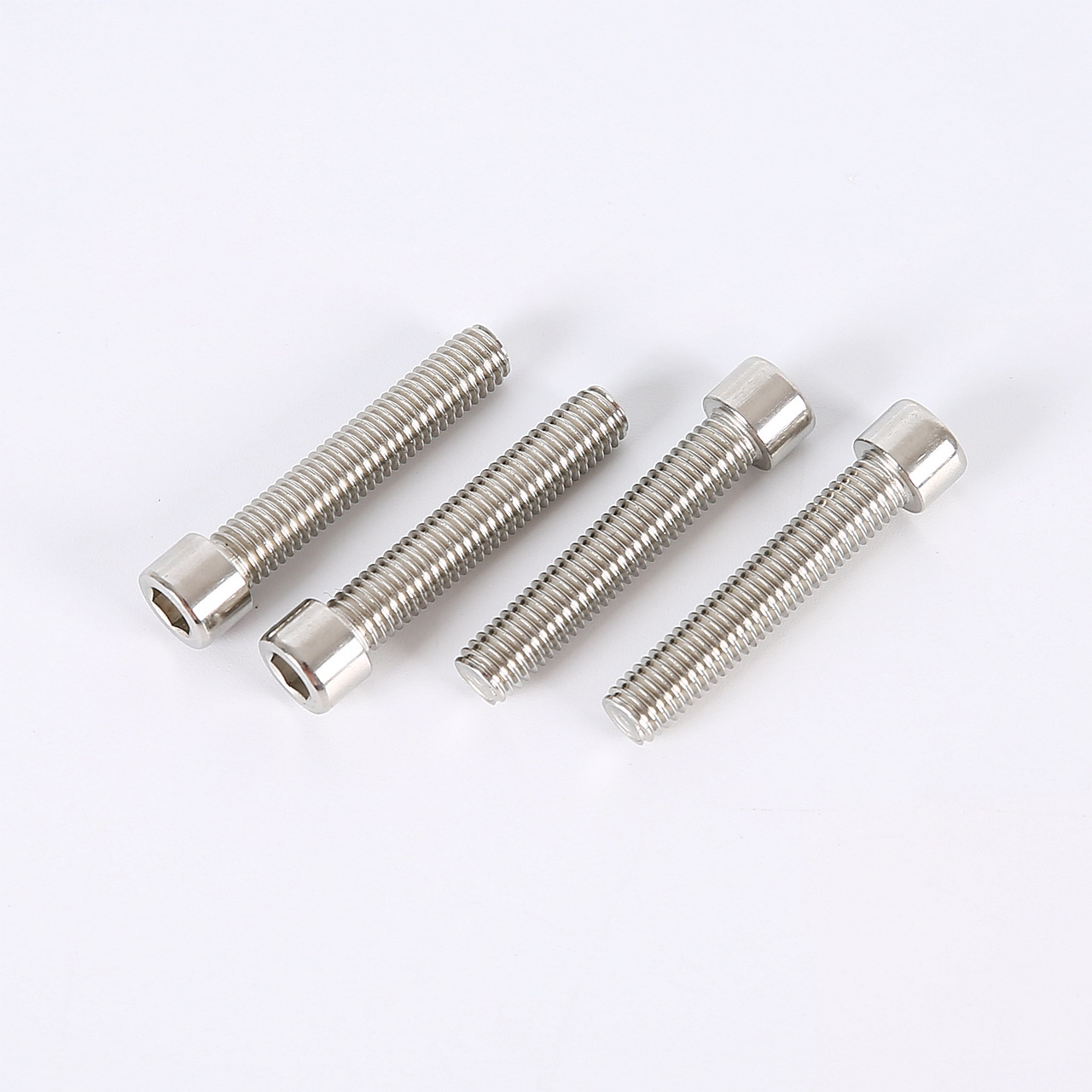 m3m4m5 304不锈钢大头带垫内六角螺栓带介圆头带垫片的螺丝钉机钉