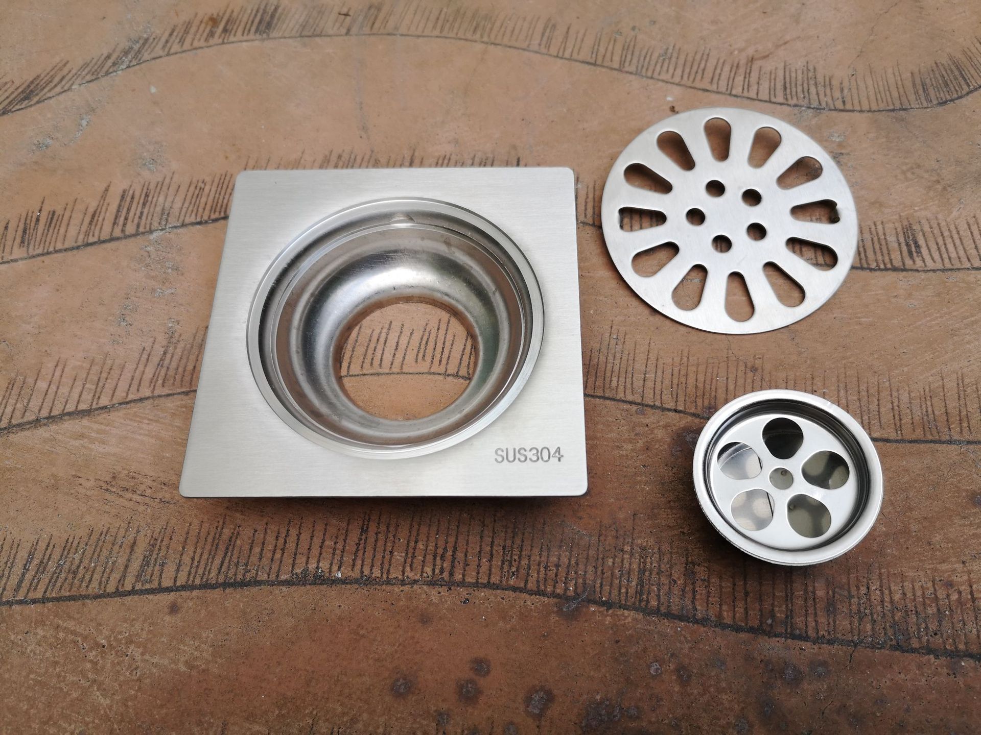 类型         防臭地漏       加工定制         是       水封高 