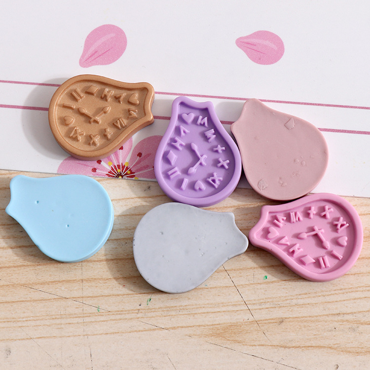 仿真钟表时钟奶油胶手机壳树脂饰品配件diy材料手工自制水晶滴胶