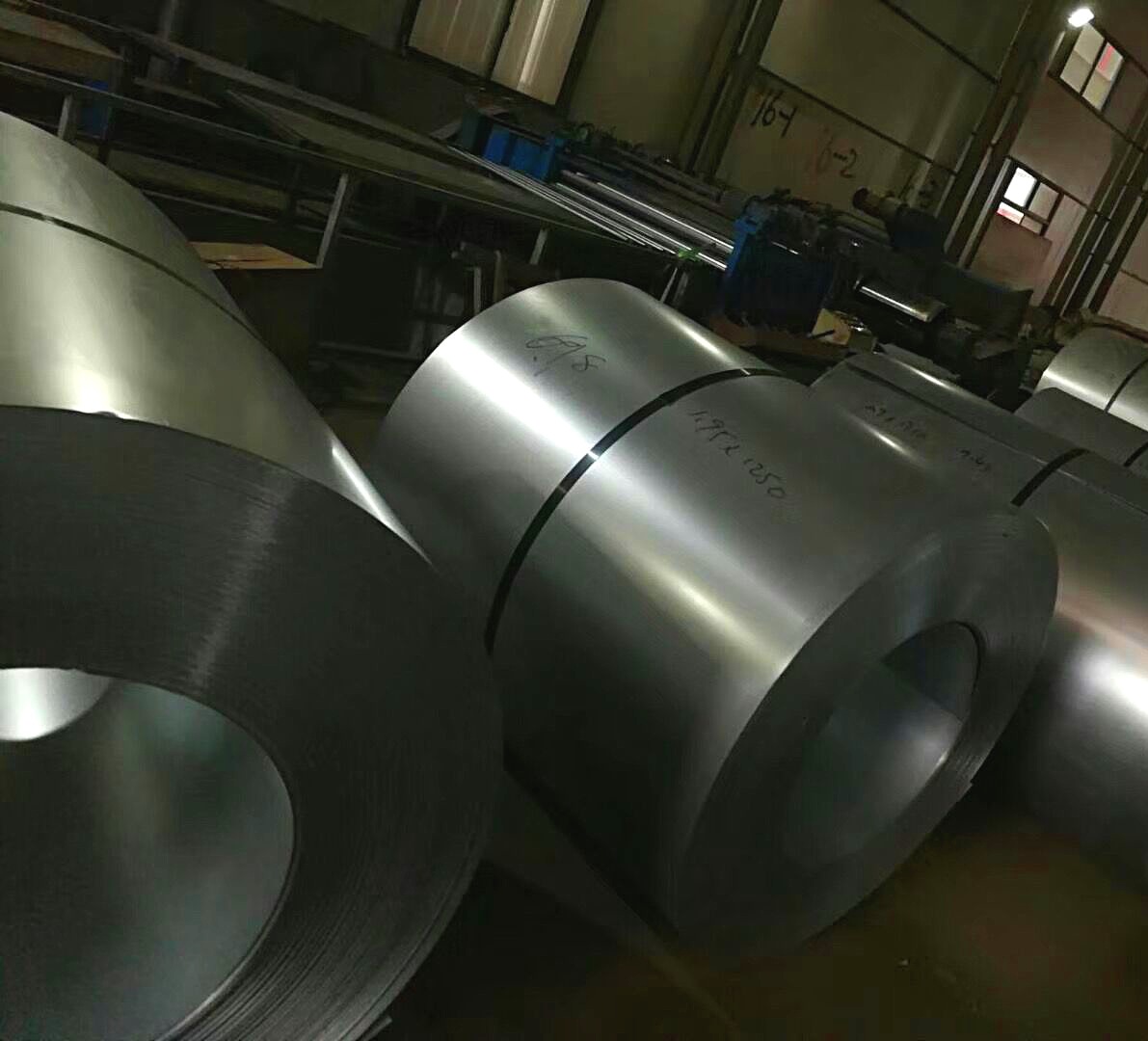 25-3.0mm 51d 发布冷轧板 镀锌卷板 锌铁合金卷 开平分条料加工