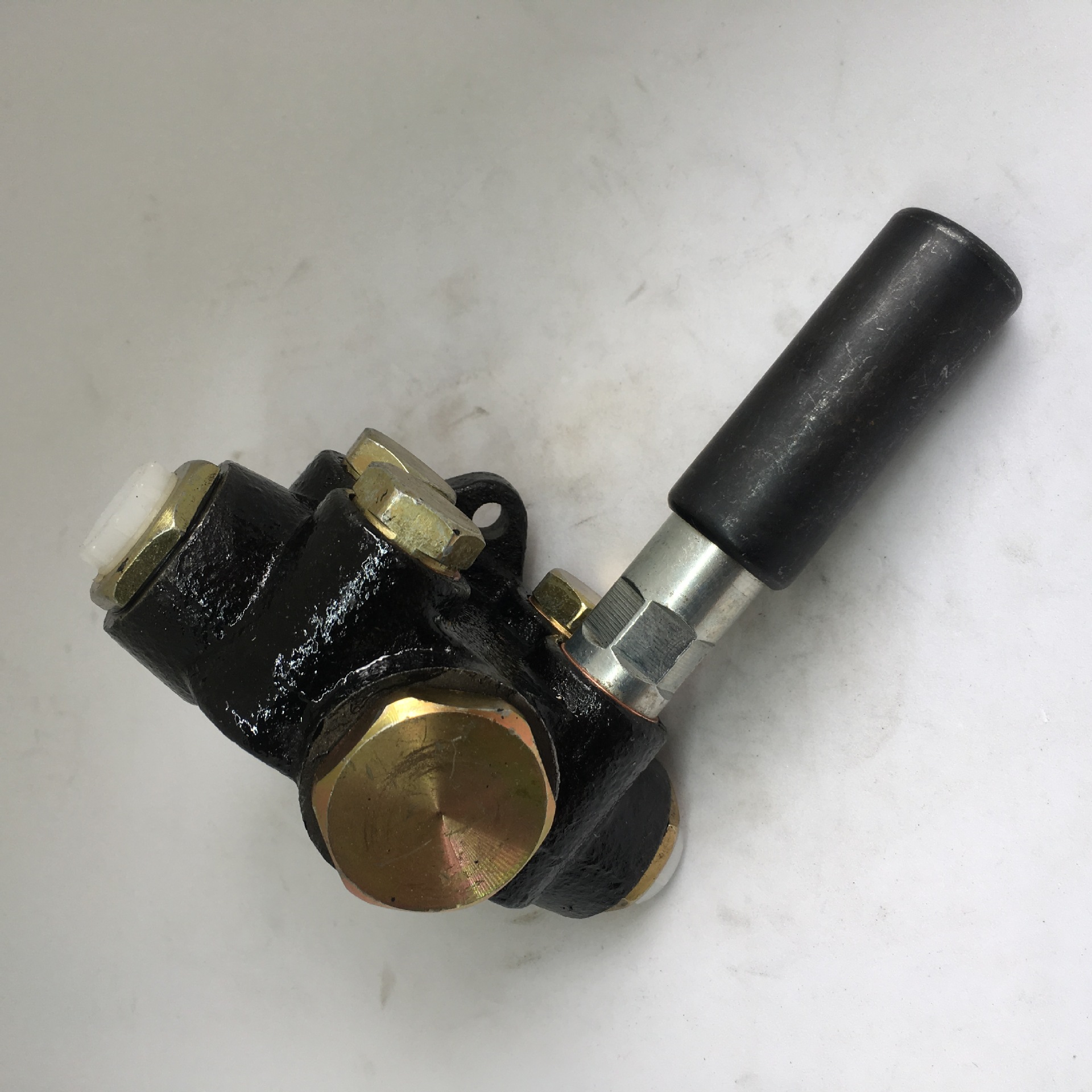 国产重卡欧ii sp/kf22055发动机配件输油泵总成 614080719