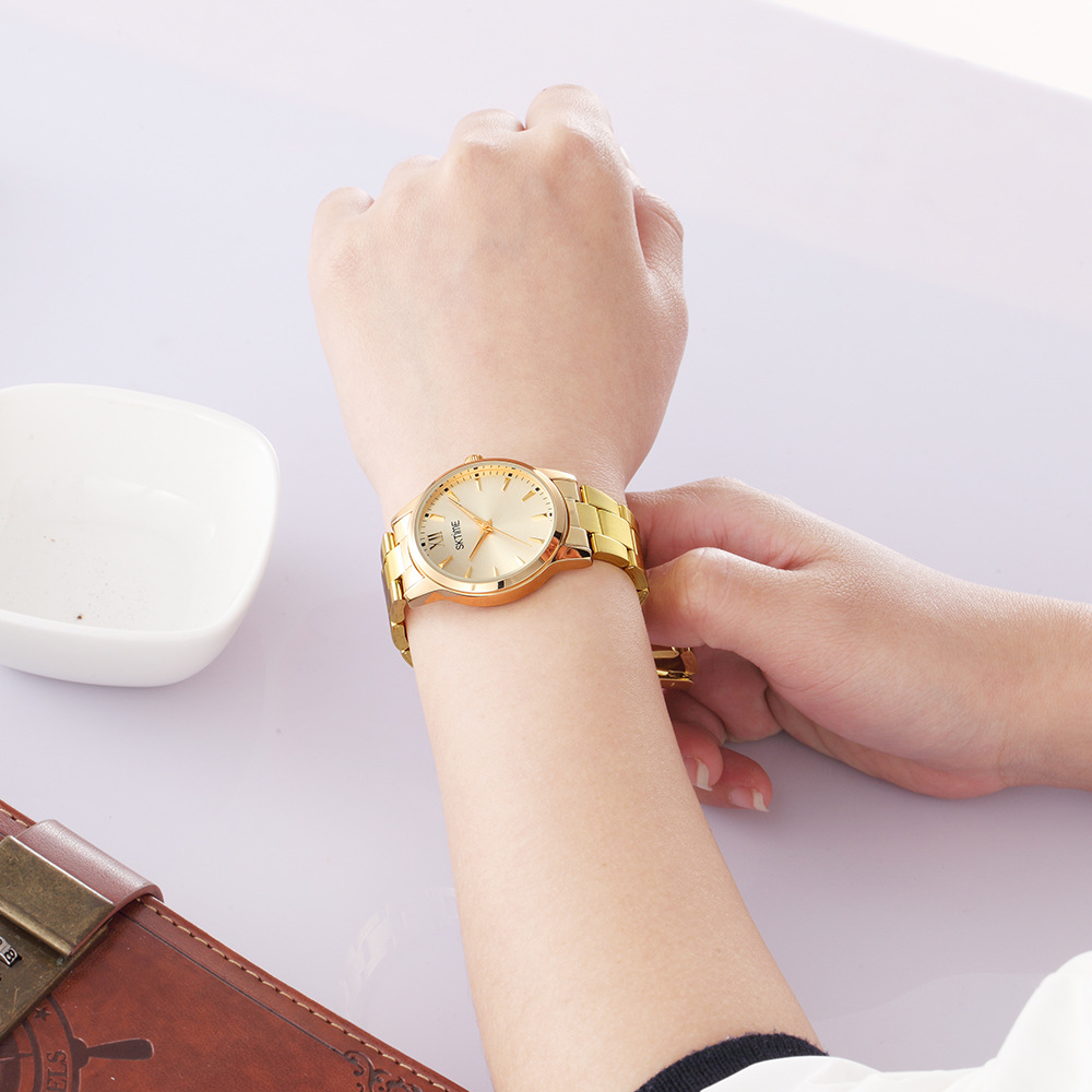 sktime时尚大表盘情侣手表钢带男士手表简约小清新女表一件代发