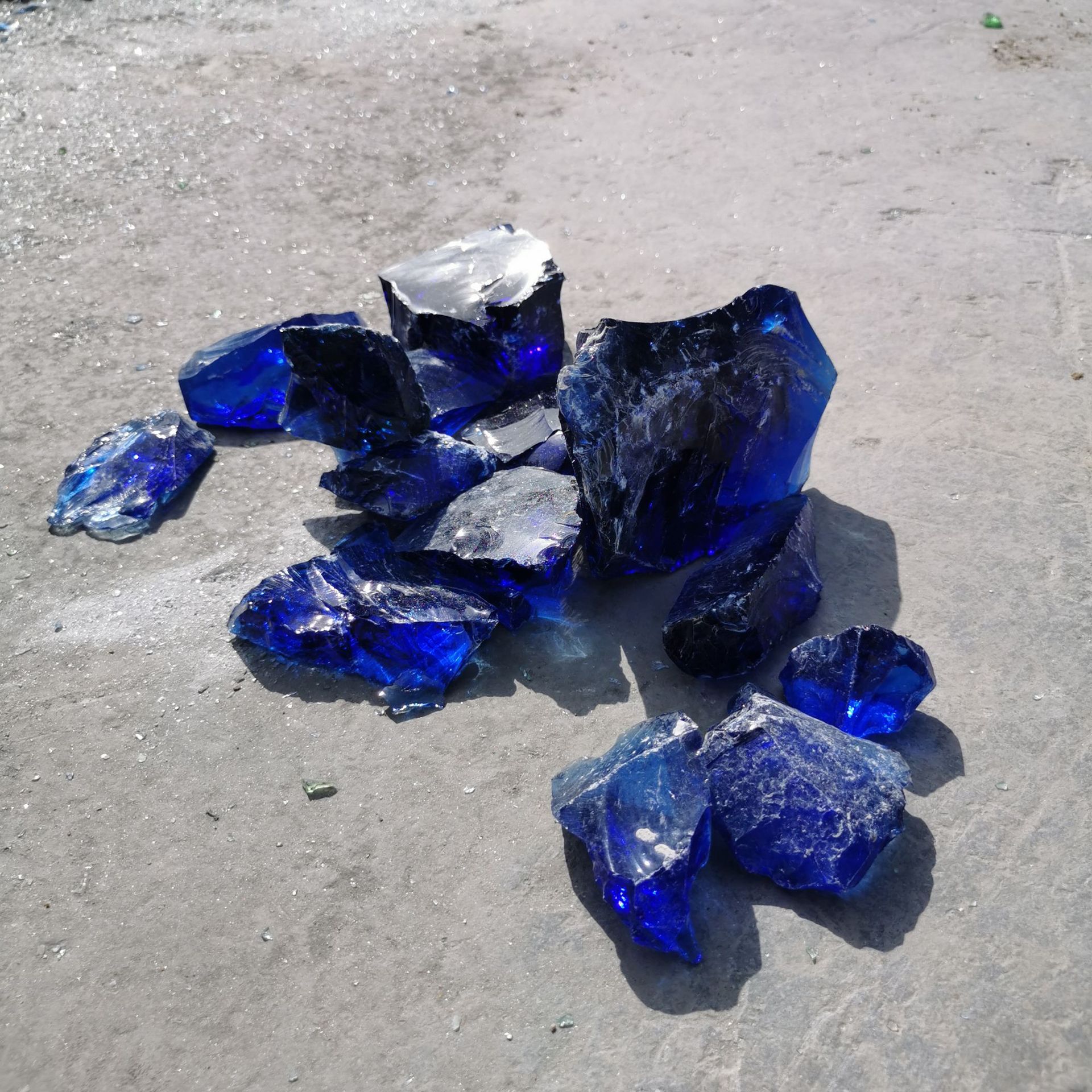 0成交0件更多块石石子厂家块石石子品牌石头砖白灰