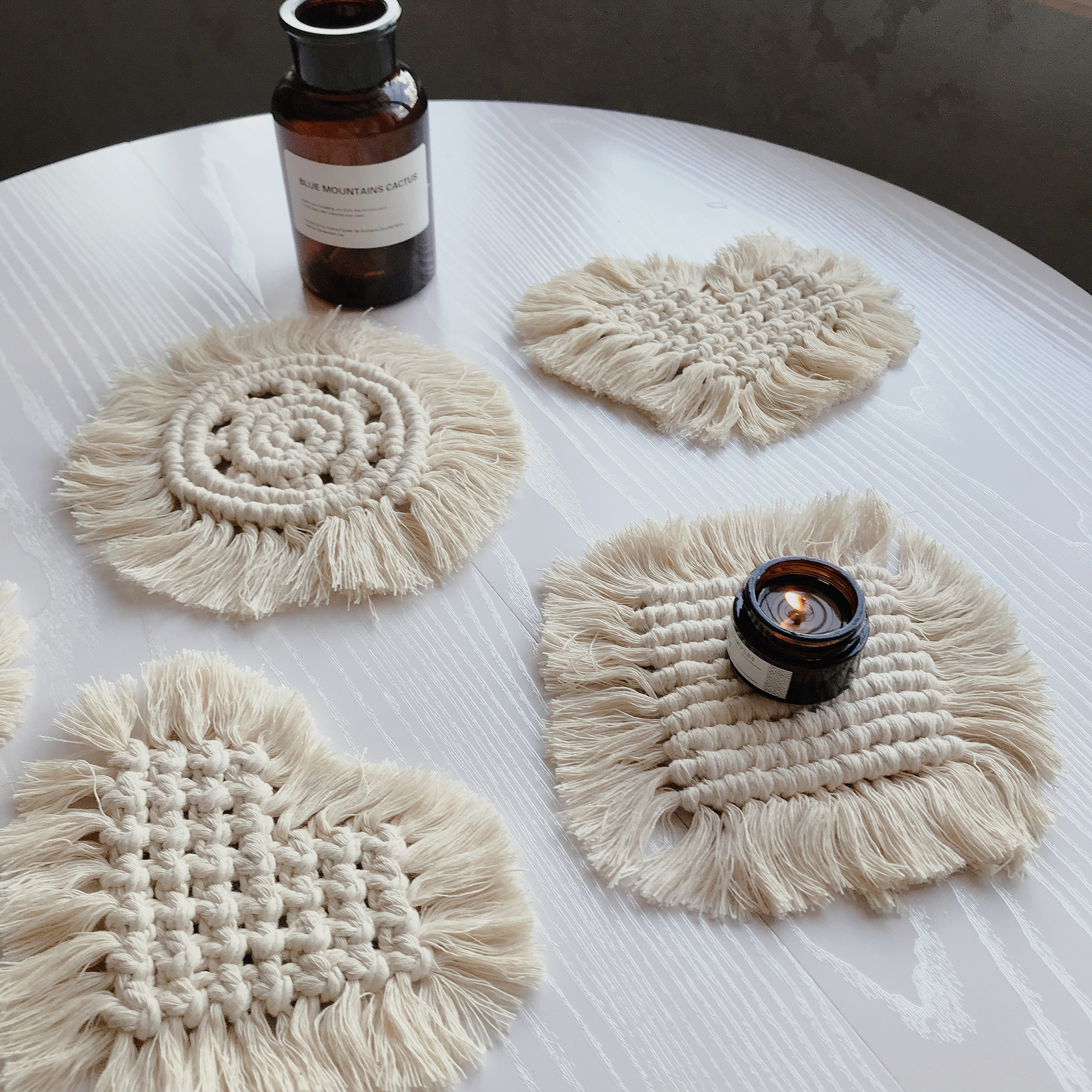 北欧手工编织杯垫ins白色棉绳流苏隔热垫桌面简约装饰地摊货源