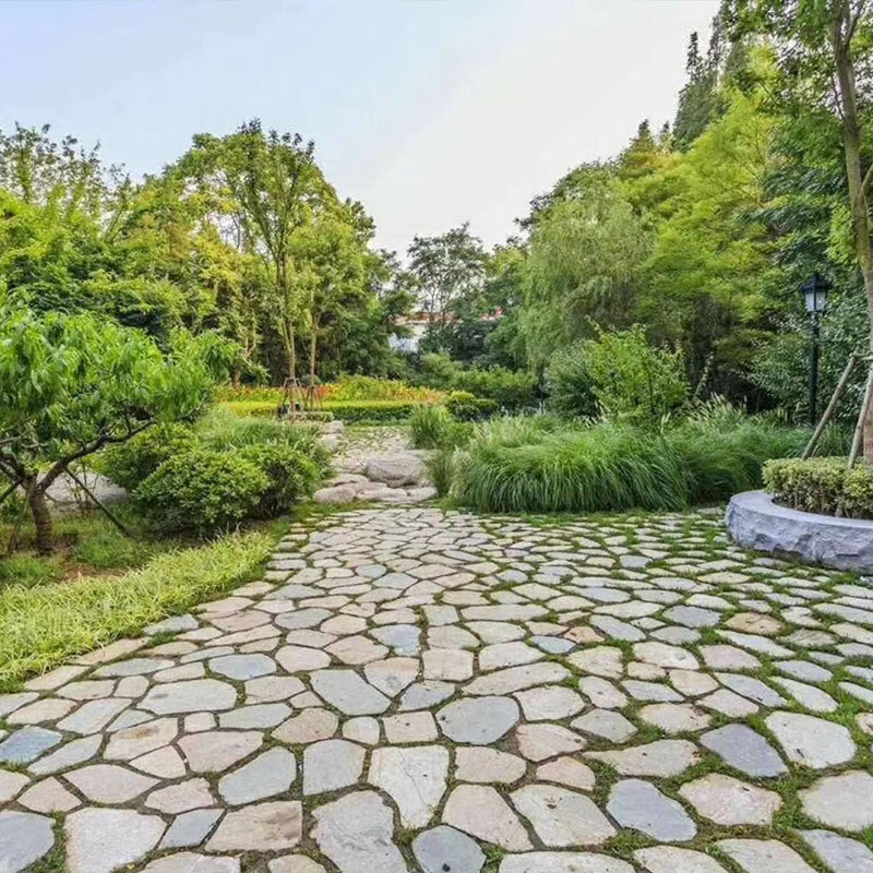 鹅卵石铺路板庭院别墅石头踏步花园草坪自然石天然原石汀步石装饰