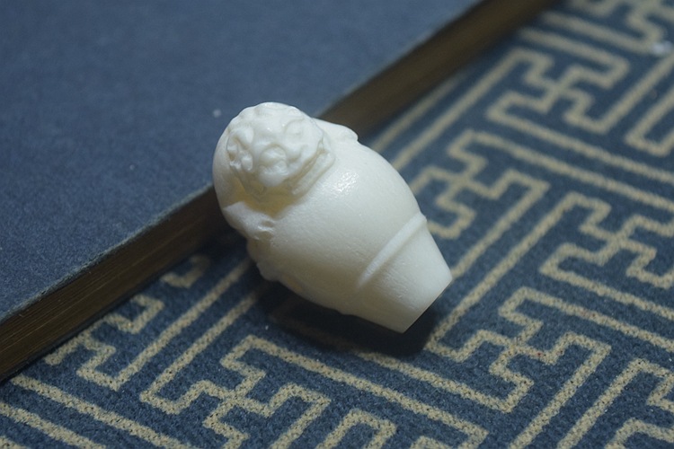 天然鹿骨雕刻貔貅一体三通佛头 骨质三通佛头配饰厂家批发