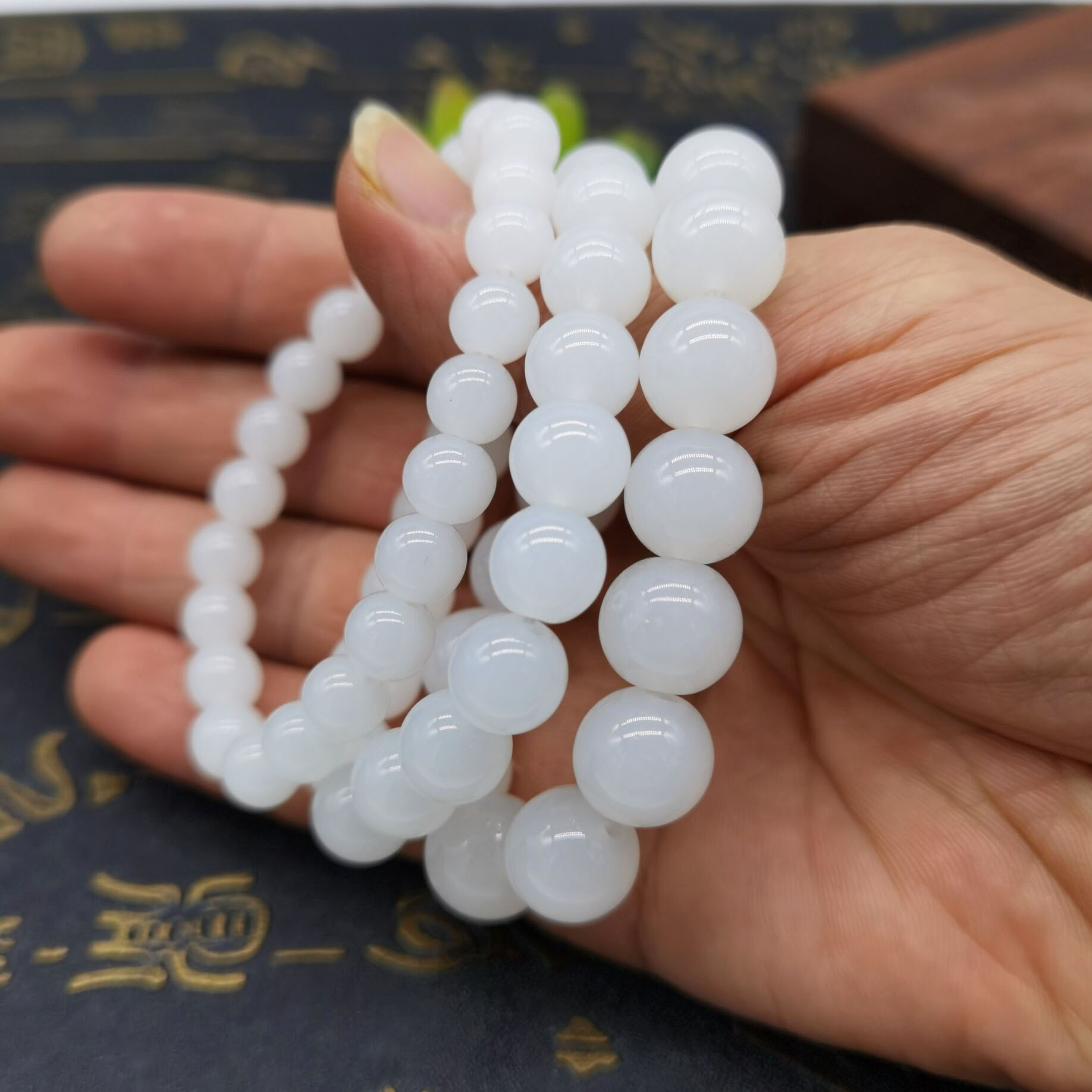 白玉手链8mm10mm12mm仿新疆和田玉手串单圈手链直播小礼品汉白玉