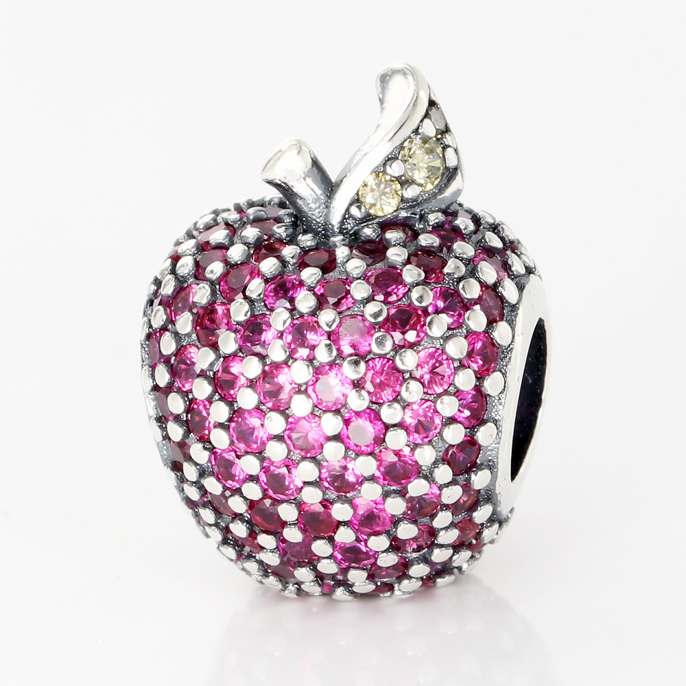 手工串珠制作苹果