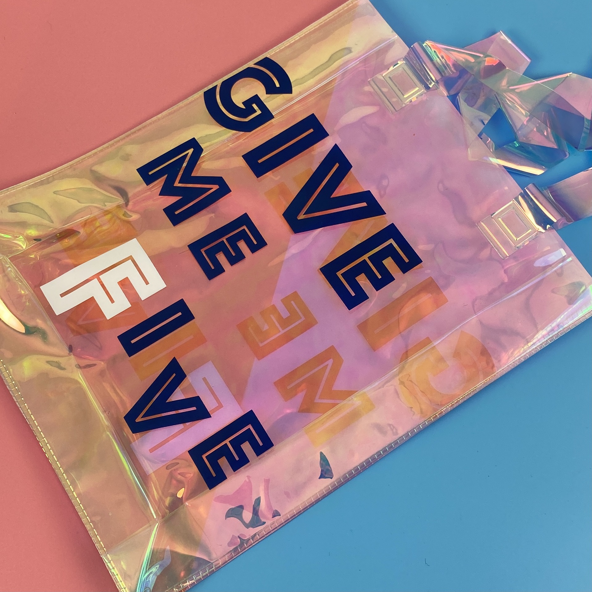 透明幻彩镭射pvc购物手提袋高档塑料包装礼品高频pvc包包定制袋子