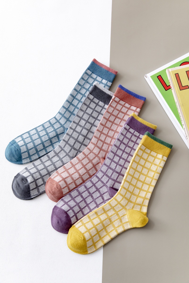秋冬新款袜子女 日系中筒袜小方块格子韩版潮袜时尚精梳棉女士袜