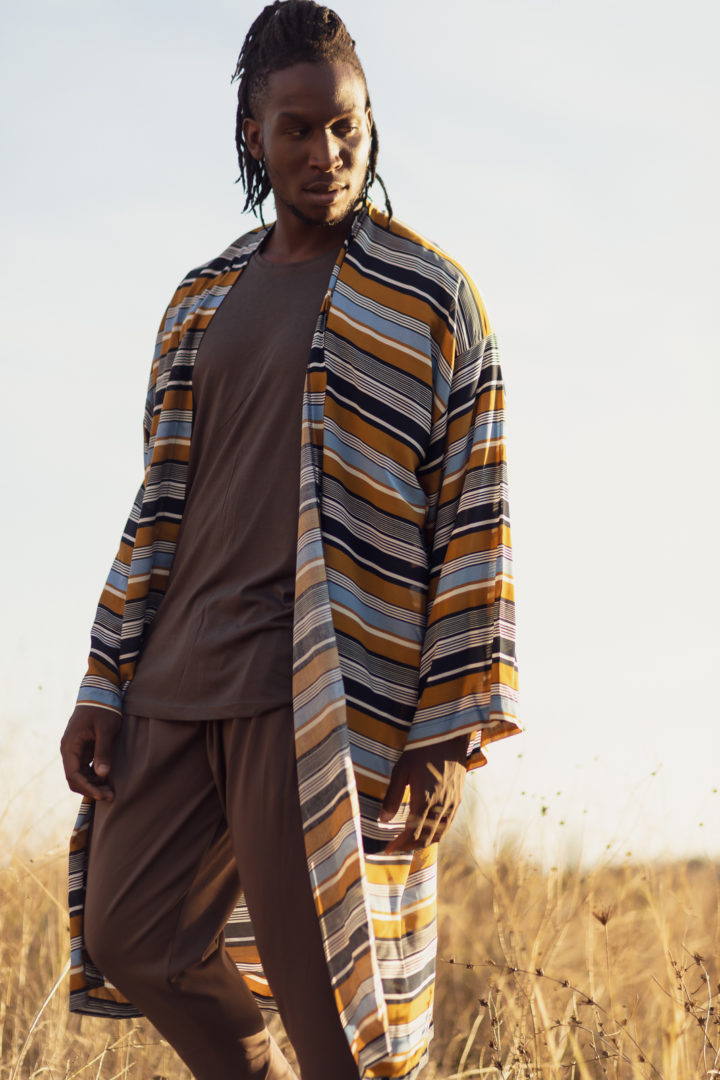 2020条纹中长外贸 春秋装时尚款披风普通斗篷 男连帽套头大码