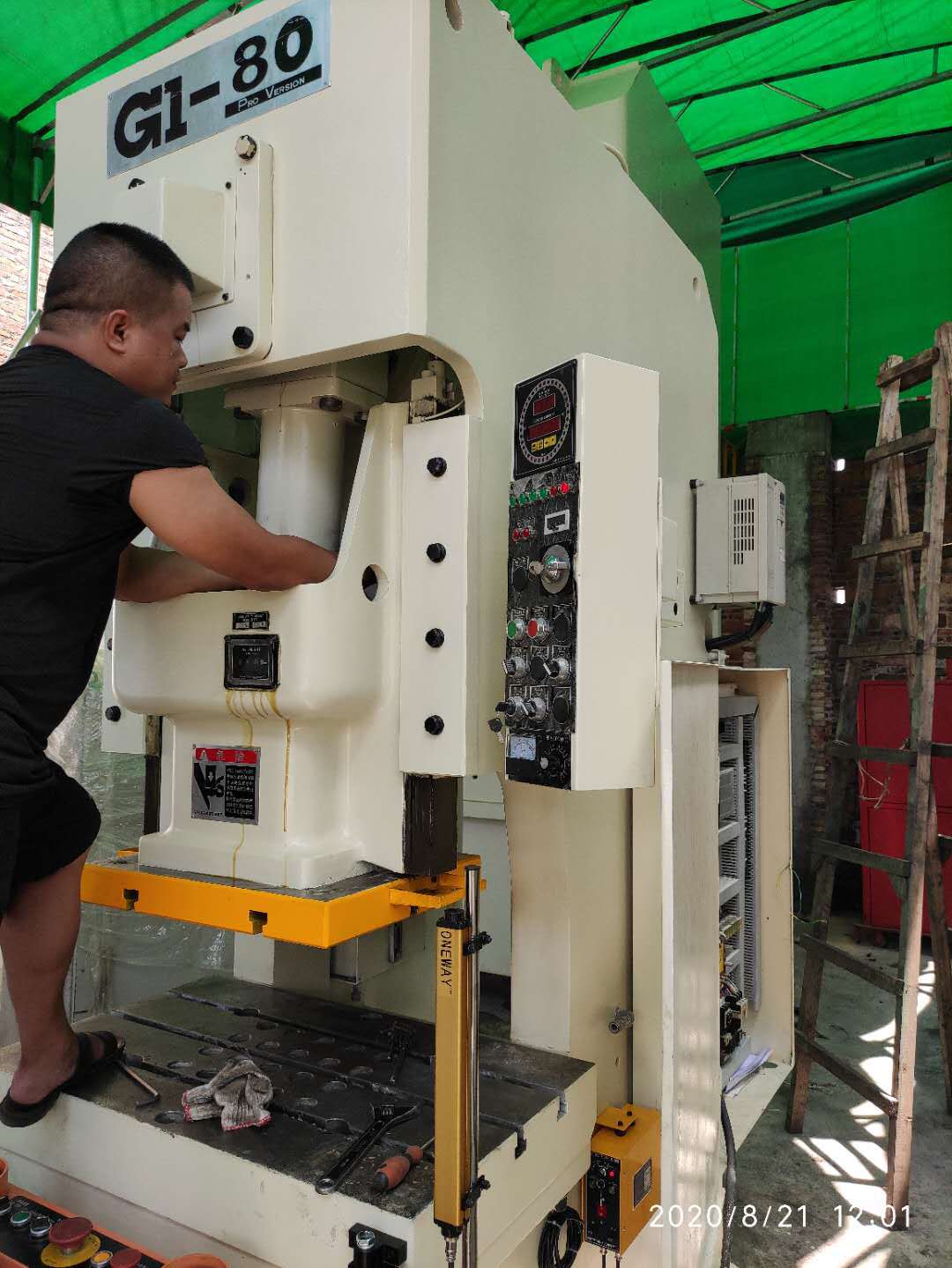 冲床维修国产进口冲床维修传统气动冲床维修