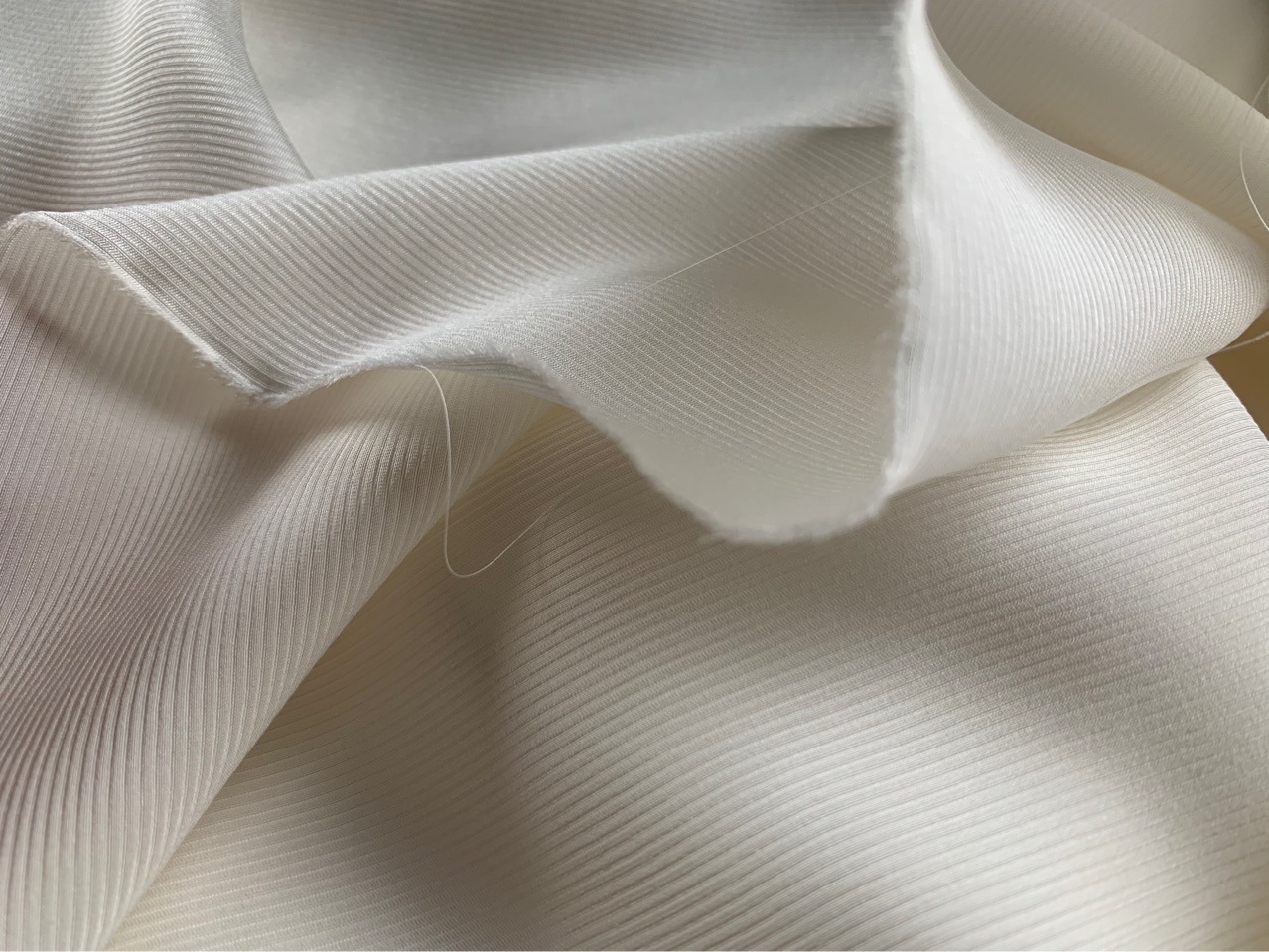 真丝面料罗纹风格真丝罗纹四维呢14019姆米