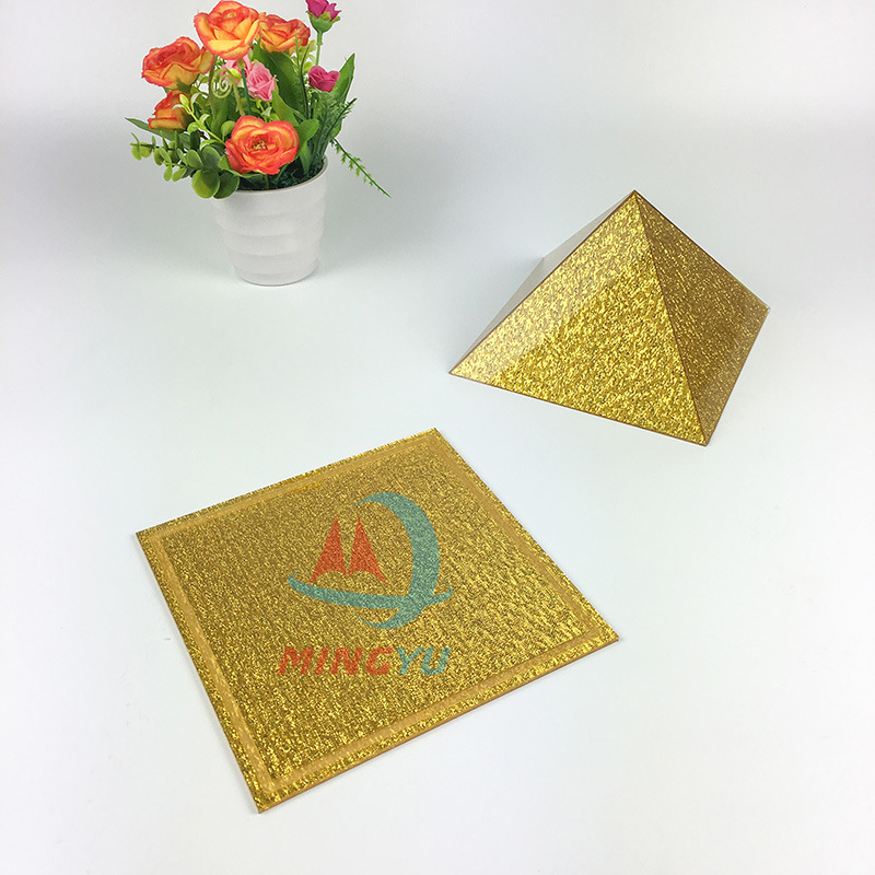 源头厂家制作亚克力金字塔金色有机玻璃金字塔道具模型可定制颜色