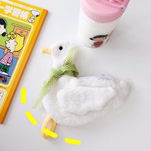 韩国ins毛绒绒加油鸭零钱包创意可爱卡通少女硬币收纳包耳机包